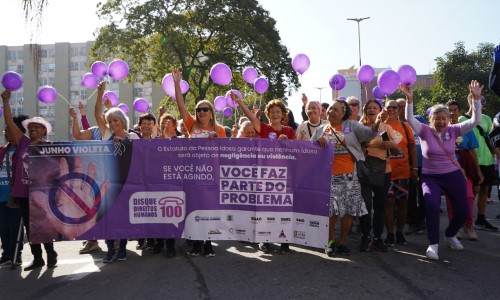 ‘Junho Violeta’: VR promove ações de conscientização e combate à violência contra a pessoa idosa